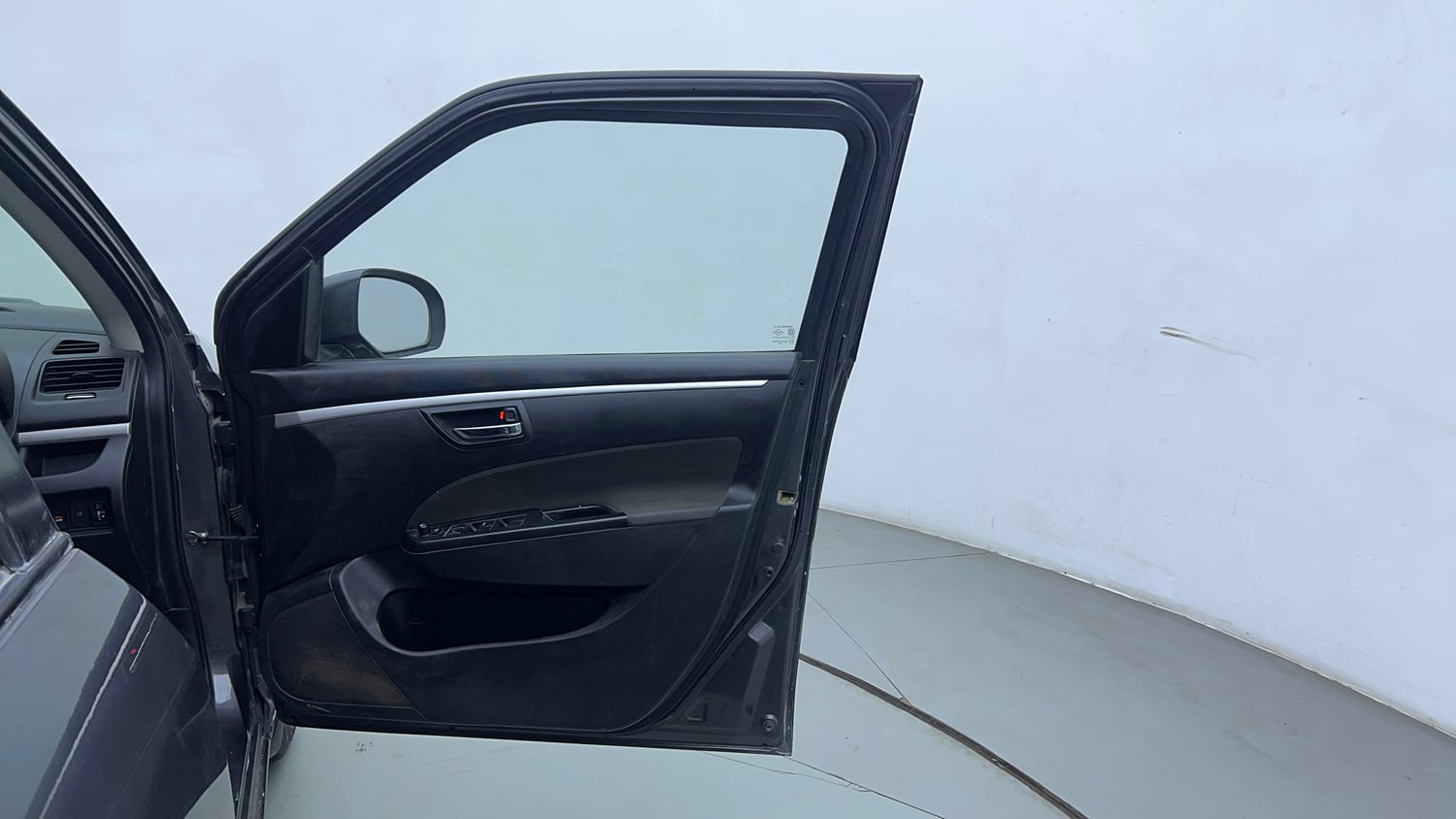 Used 2015 Maruti Suzuki Swift VXi Petrol Manual interior RIGHT FRONT DOOR OPEN VIEW