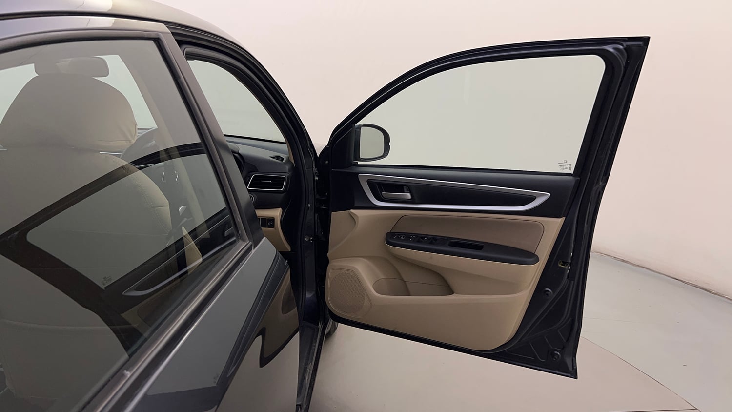 Used 2022 Honda Amaze VX CVT 1.2 Petrol Petrol Automatic interior RIGHT FRONT DOOR OPEN VIEW