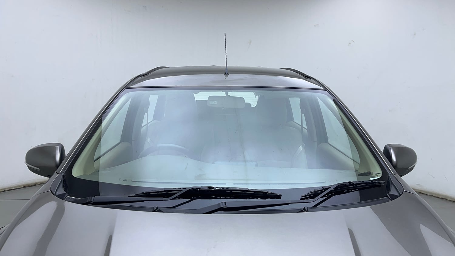 Used 2020 Maruti Suzuki New Ertiga ZXi AT Petrol Automatic exterior FRONT WINDSHIELD VIEW