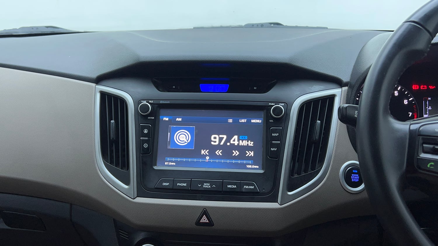 Used 2017 Hyundai Creta 1.6 SX Plus AT Petrol Petrol Automatic top_features Integrated (in-dash) music system