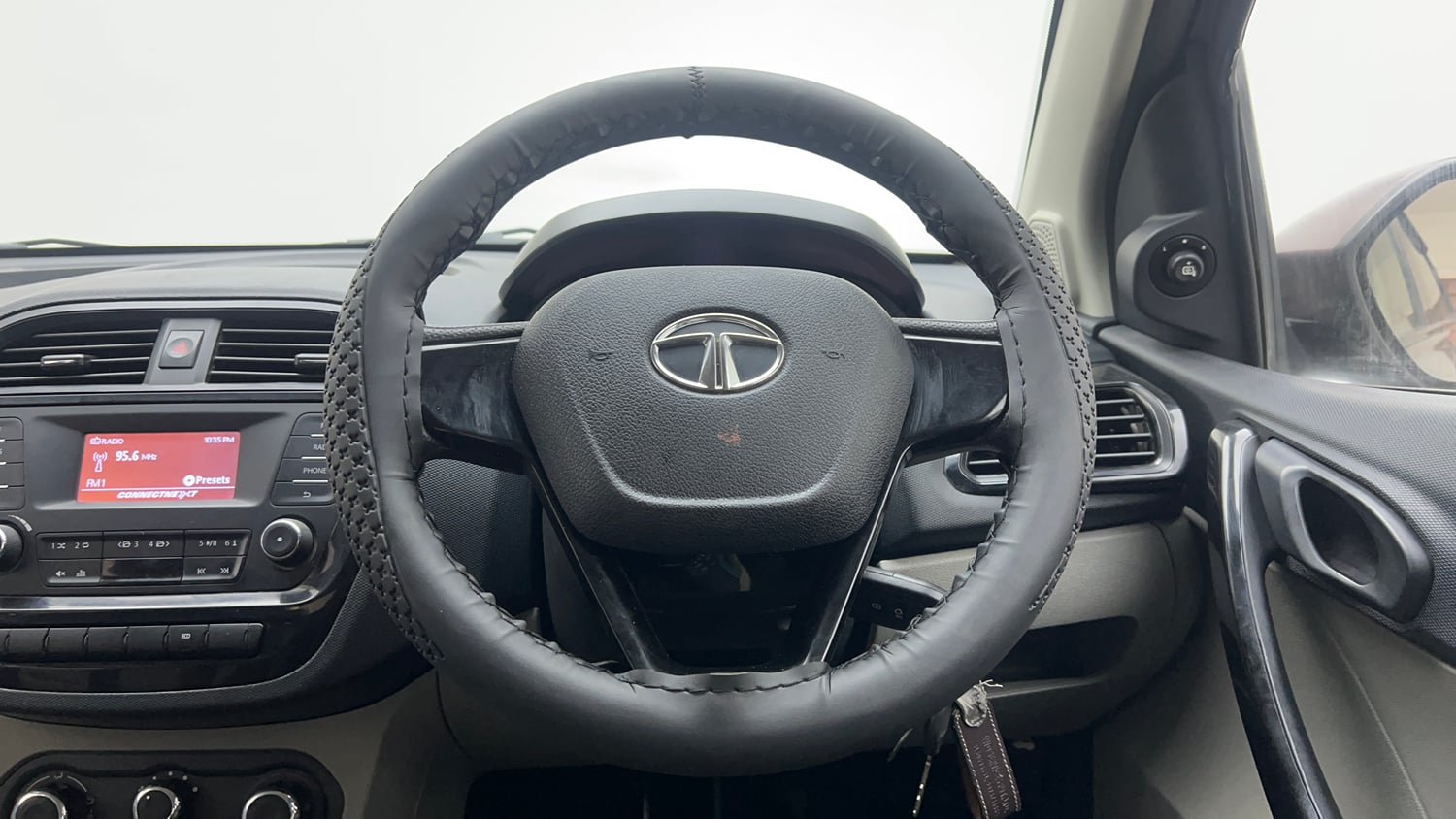Used 2018 Tata Tiago Revotron XT Petrol Manual interior STEERING VIEW