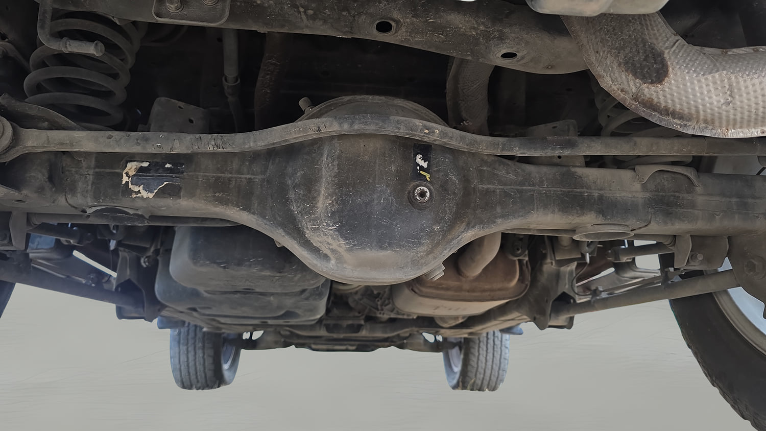 Used 2023 Mahindra Thar LX Hard Top Diesel MT 4WD Diesel Manual extra REAR UNDERBODY VIEW (TAKEN FROM REAR)