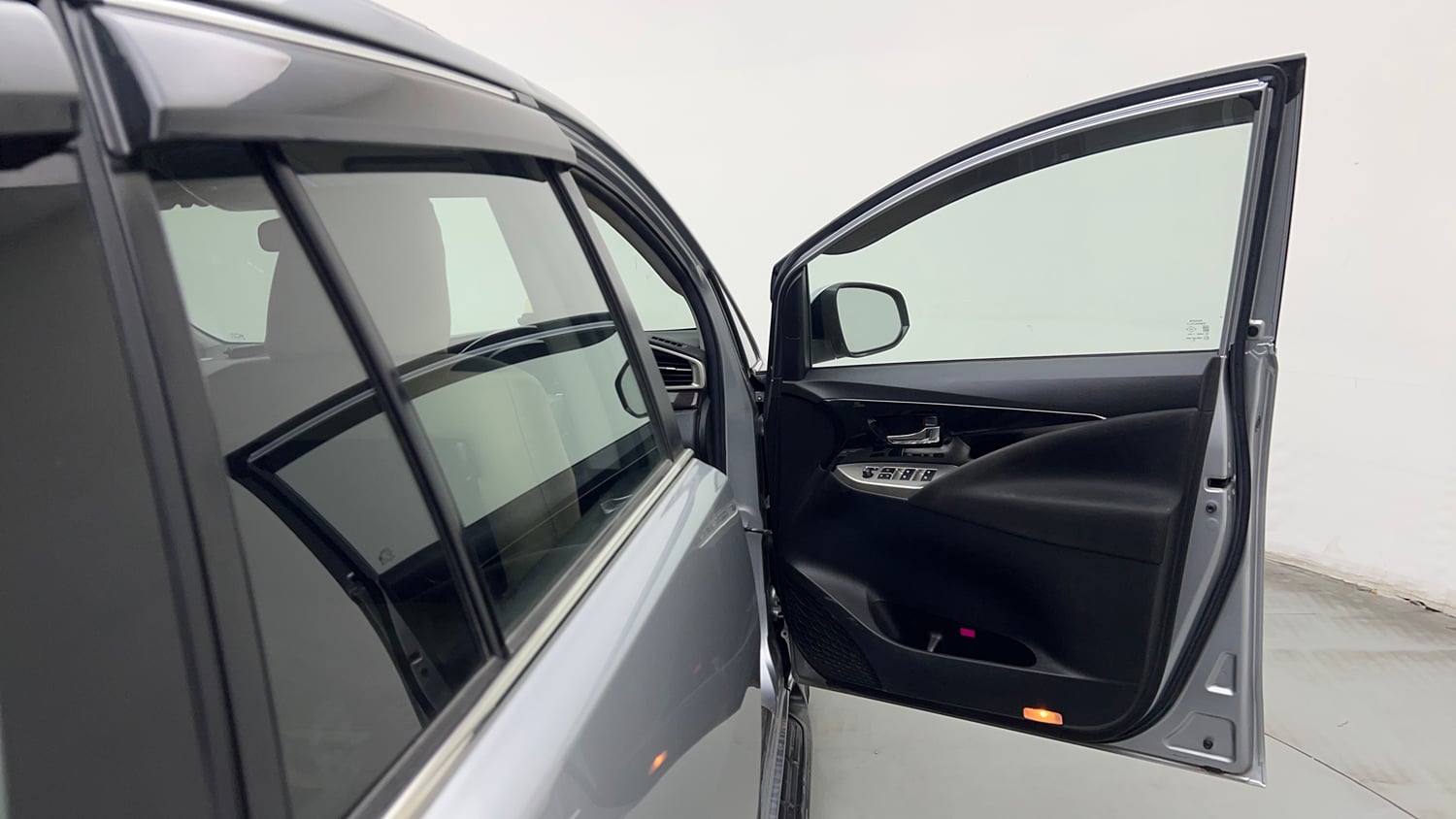 Used 2022 Toyota Innova Crysta VX 2.7 7 STR Petrol Manual interior RIGHT FRONT DOOR OPEN VIEW