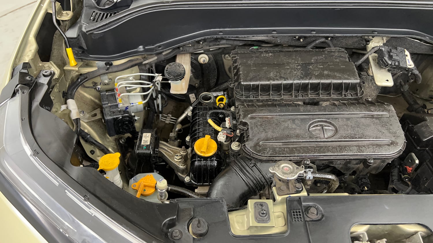 Used 2022 Tata Punch Kaziranga Creative MT Petrol Manual engine ENGINE RIGHT SIDE VIEW