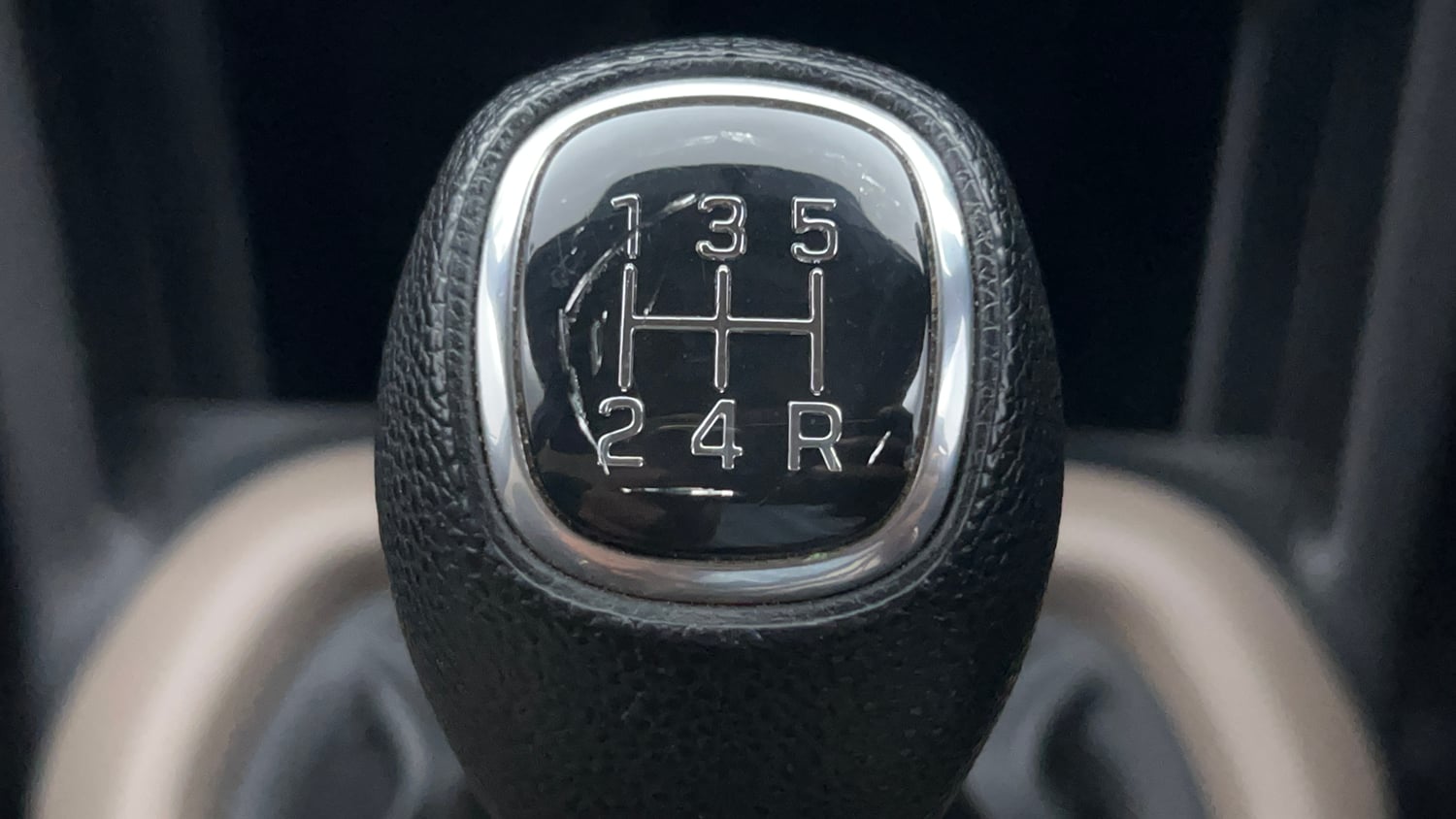 Used 2015 Hyundai Xcent S 1.2 Petrol Manual interior GEAR  KNOB VIEW