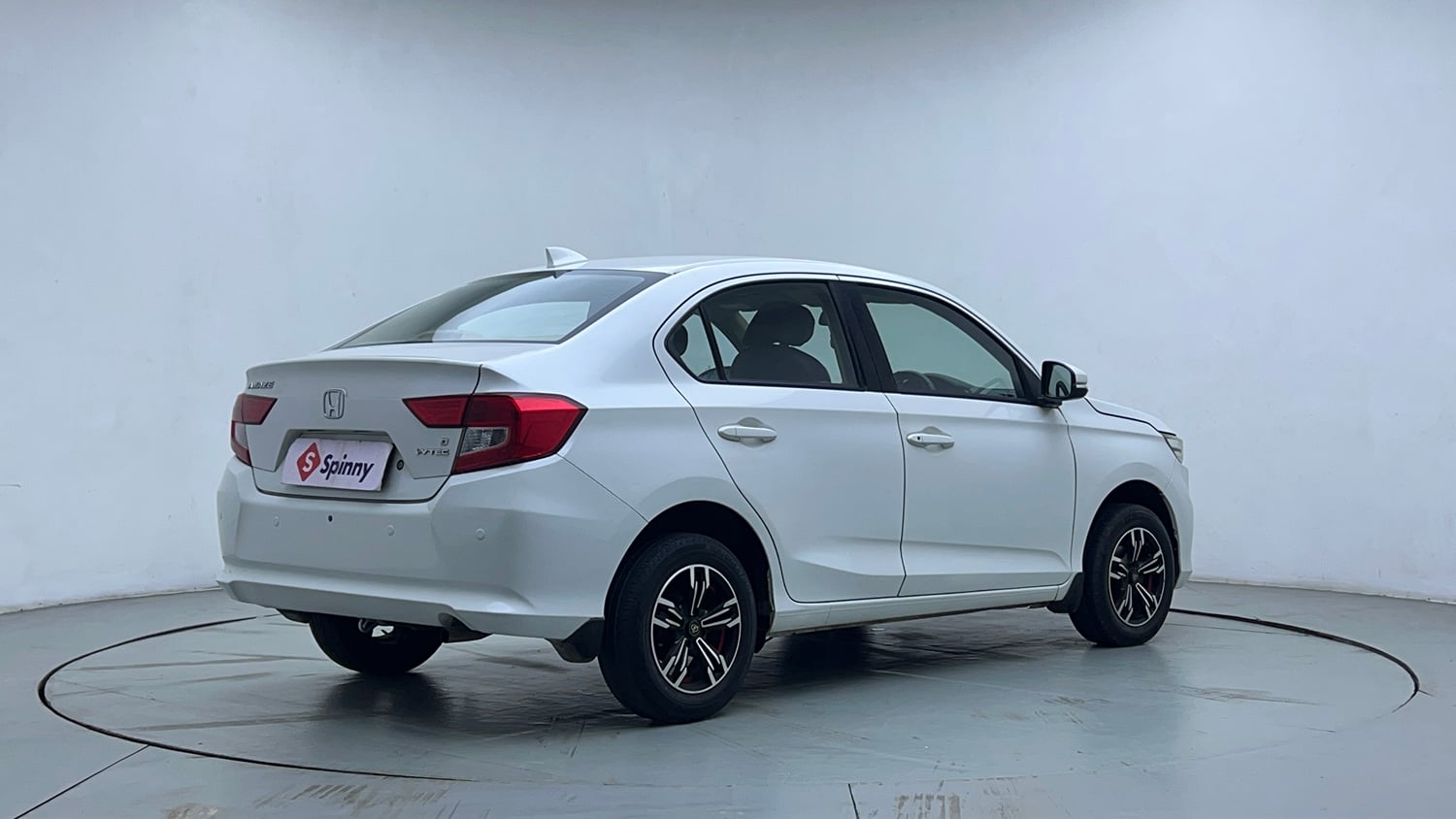 Used 2020 Honda Amaze 1.2 S MT Petrol Petrol Manual exterior RIGHT REAR CORNER VIEW