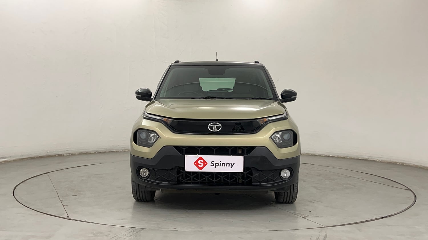 Used 2022 Tata Punch Kaziranga Creative MT Petrol Manual exterior FRONT VIEW