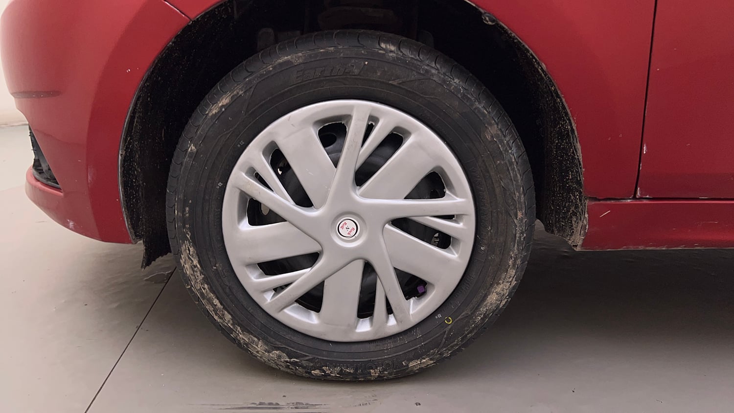 Used 2017 Tata Tiago Revotorq XT Diesel Manual tyres LEFT FRONT TYRE RIM VIEW