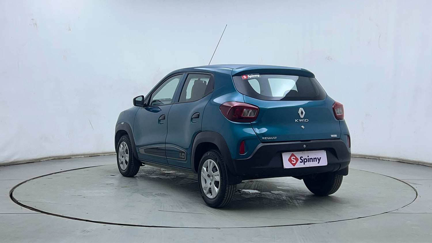 Used 2020 Renault Kwid RXL 1.0 AMT Petrol Automatic exterior LEFT REAR CORNER VIEW