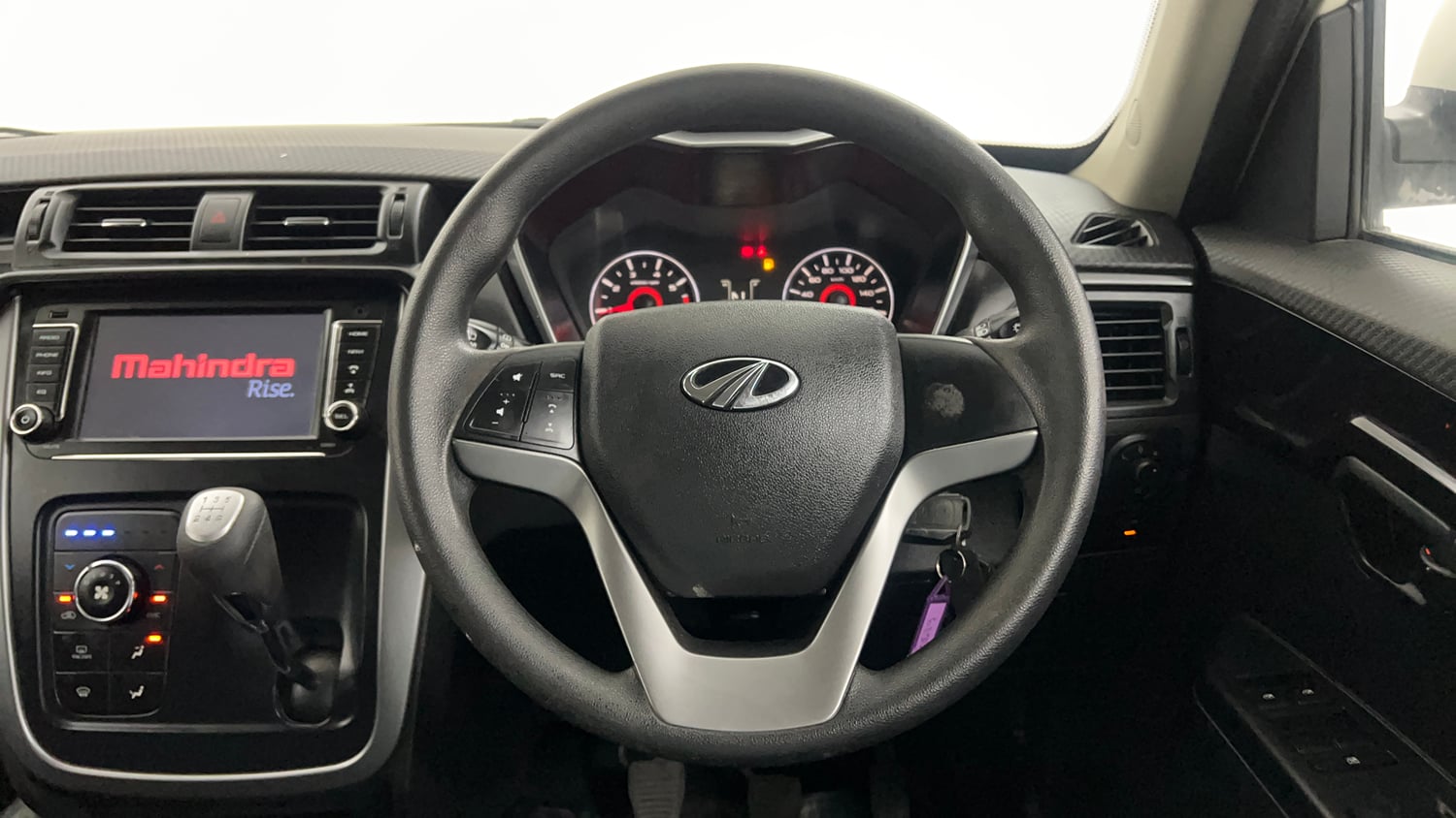 Used 2018 Mahindra KUV100 NXT K8 D 6 STR Diesel Manual interior STEERING VIEW