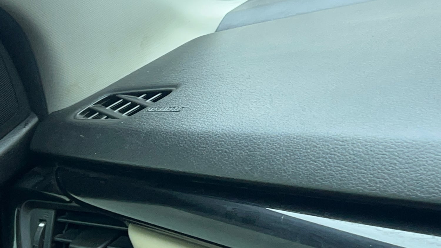Used 2022 Toyota Glanza V Petrol Manual top_features Airbags