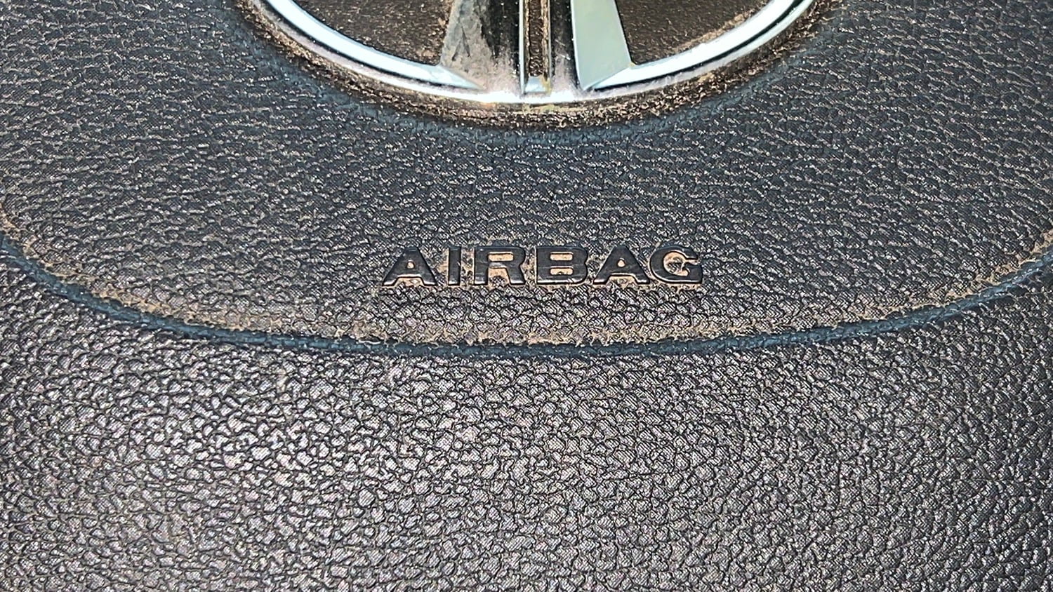 Used 2022 Tata Safari XTA Plus Diesel Automatic top_features Airbags