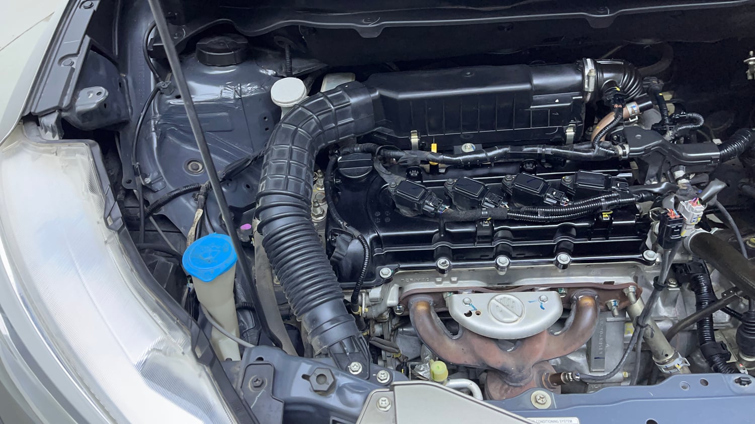 Used 2020 Maruti Suzuki New Ertiga ZXi AT Petrol Automatic engine ENGINE RIGHT SIDE VIEW