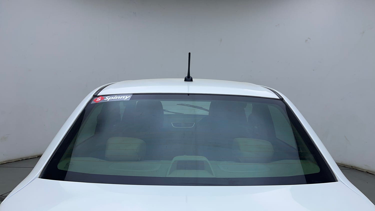 Used 2016 Maruti Suzuki Swift Dzire ZDI Diesel Manual exterior BACK WINDSHIELD VIEW