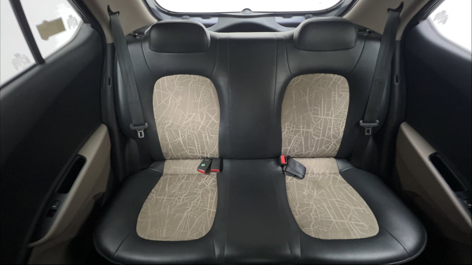 Used 2019 Hyundai Grand i10 Magna 1.2 Kappa VTVT Petrol Manual interior REAR SEAT CONDITION VIEW