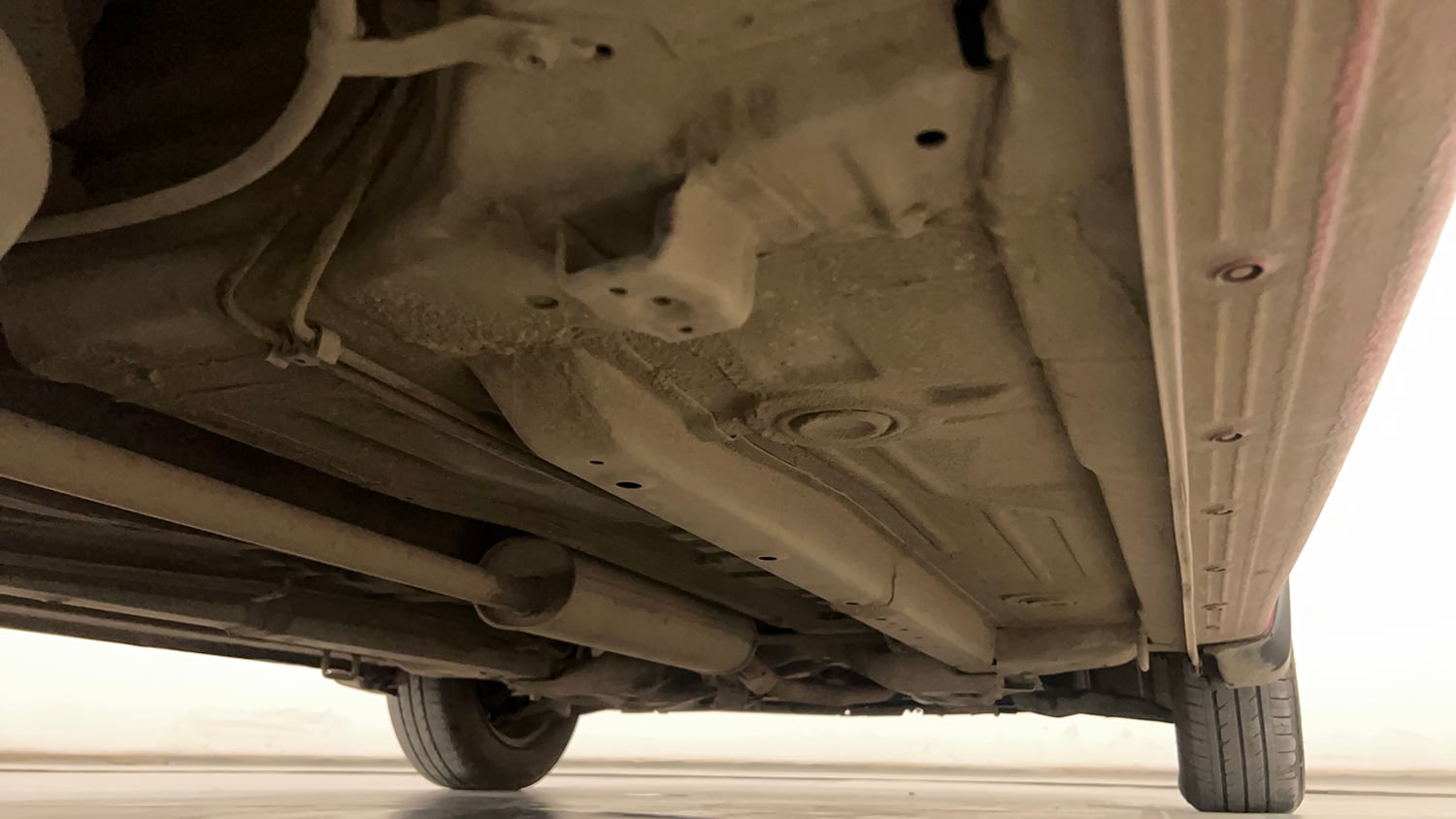 Used 2014 Maruti Suzuki Celerio VXi AMT Petrol Automatic extra REAR RIGHT UNDERBODY VIEW
