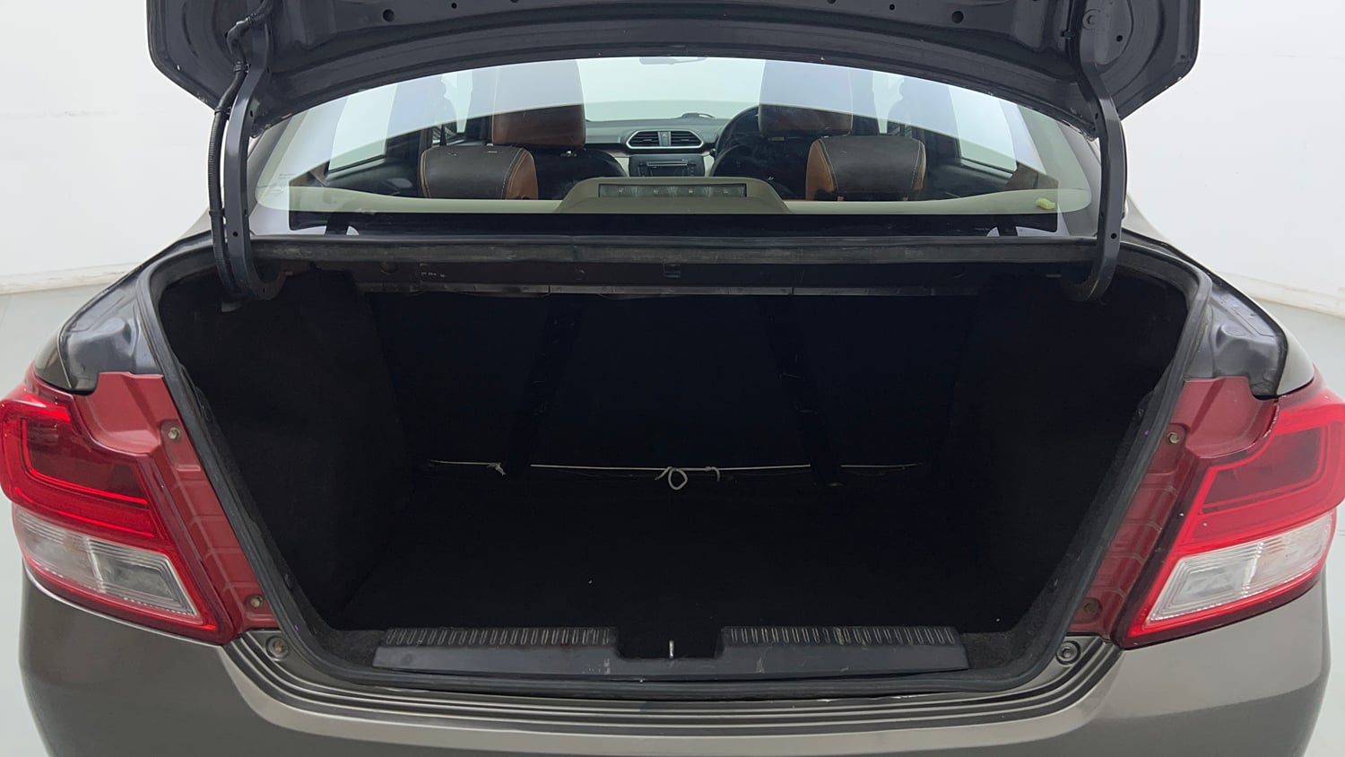 Used 2017 Maruti Suzuki Dzire VXi Petrol Manual interior DICKY INSIDE VIEW