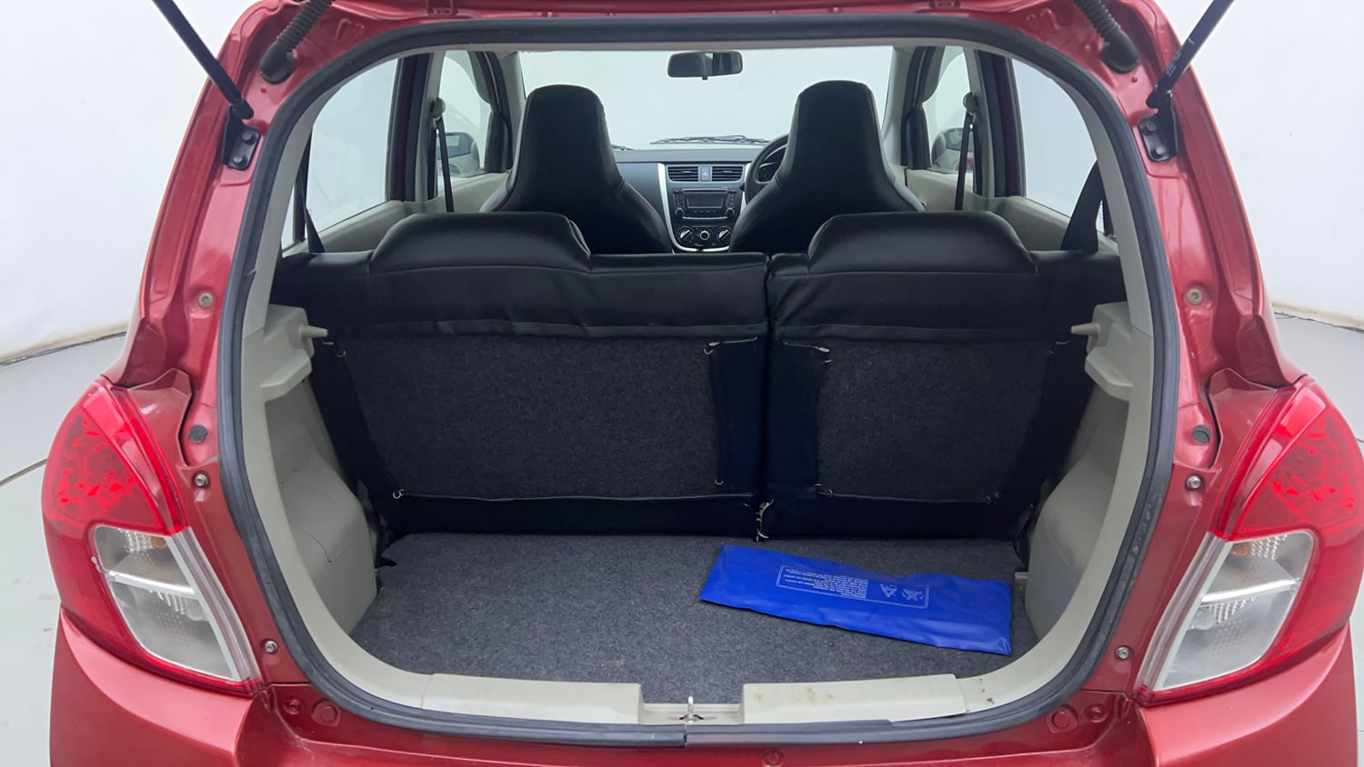 Used 2017 Maruti Suzuki Celerio ZXI (O) AMT Petrol Automatic interior DICKY INSIDE VIEW