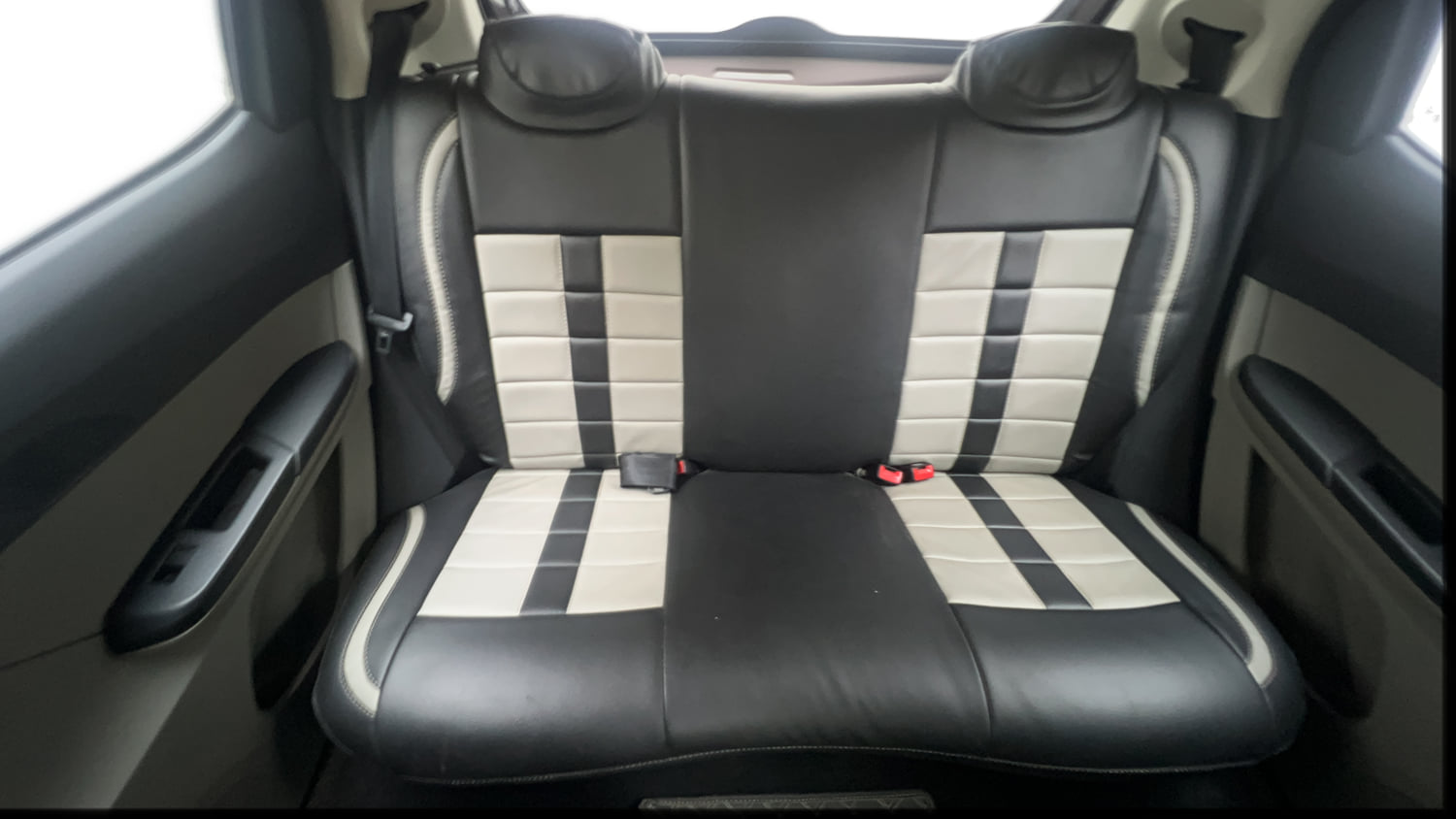 Used 2018 Tata Tiago Revotron XT Petrol Manual interior REAR SEAT CONDITION VIEW