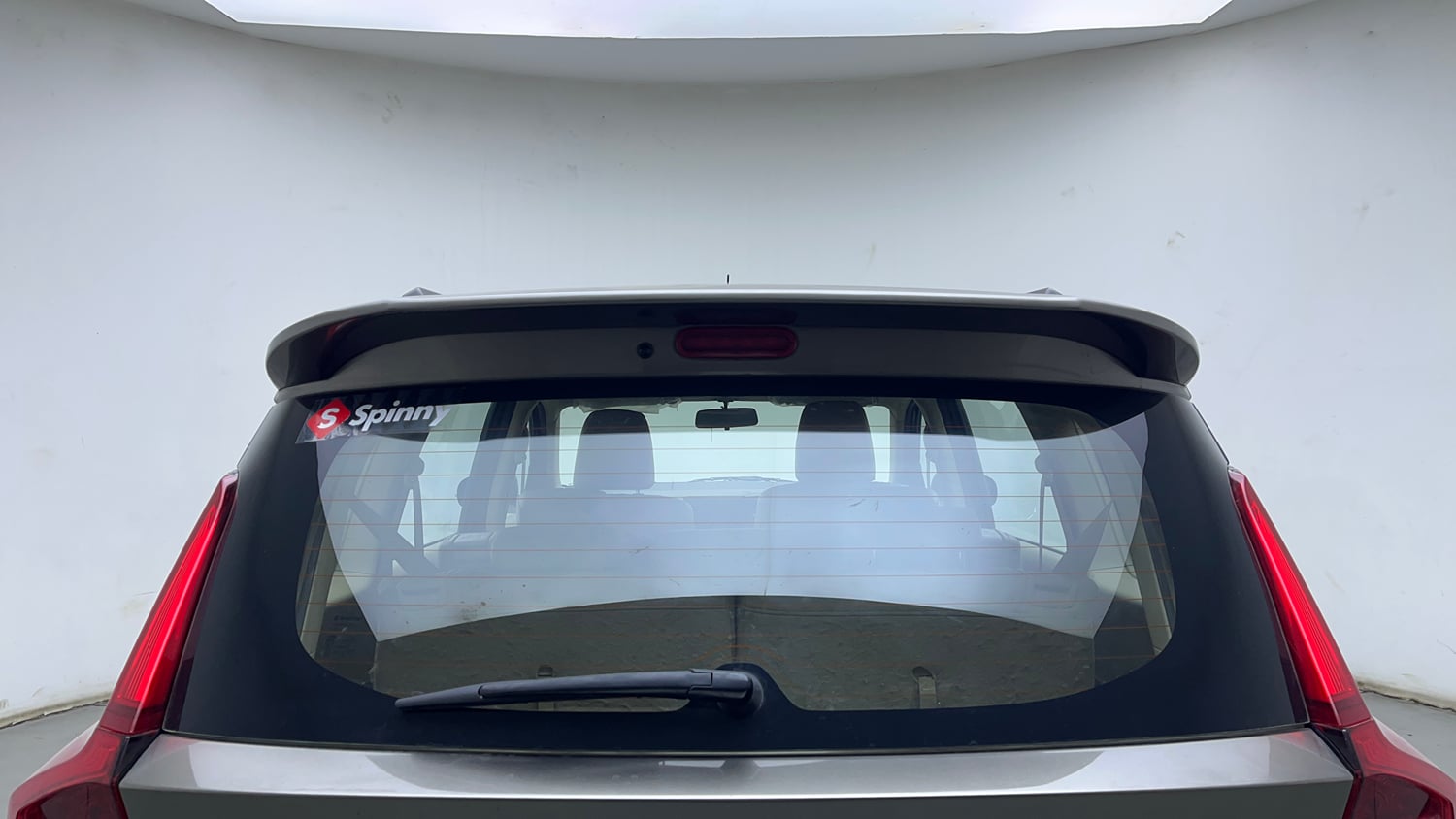 Used 2020 Maruti Suzuki New Ertiga ZXi AT Petrol Automatic exterior BACK WINDSHIELD VIEW