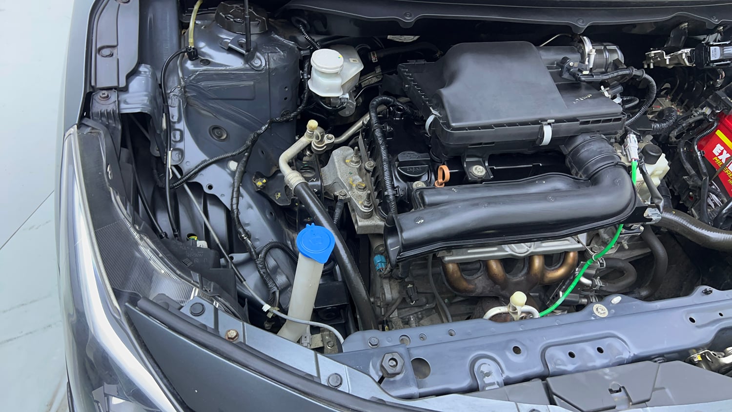 Used 2022 Maruti Suzuki Baleno Alpha AGS Petrol Automatic engine ENGINE RIGHT SIDE VIEW