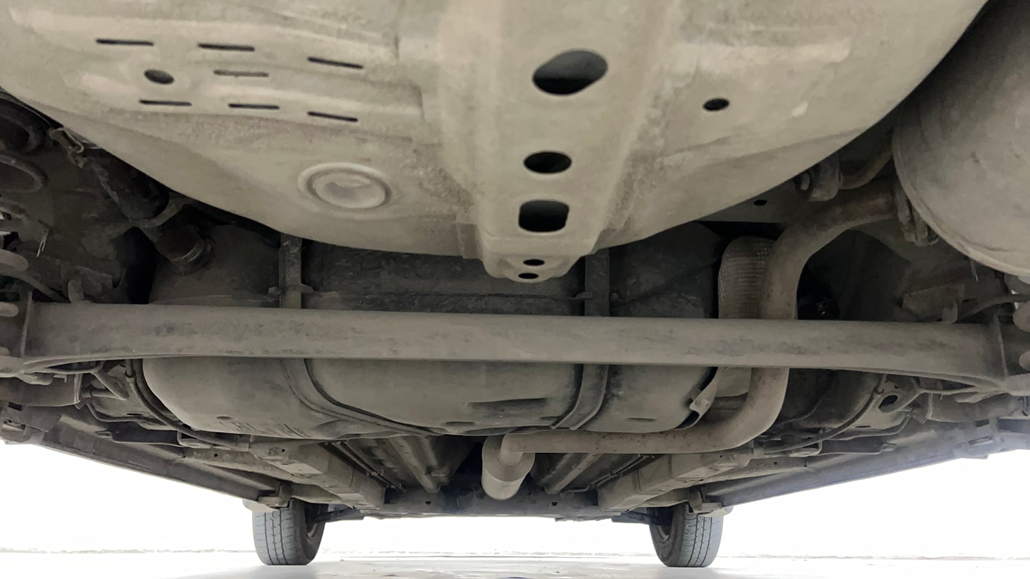 Used 2012 Maruti Suzuki Swift VXi Petrol Manual extra REAR UNDERBODY VIEW (TAKEN FROM REAR)