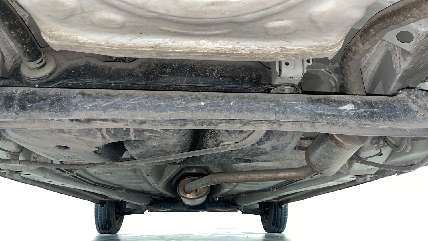 Used 2023 Maruti Suzuki Alto K10 LXi Petrol Manual extra REAR UNDERBODY VIEW (TAKEN FROM REAR)