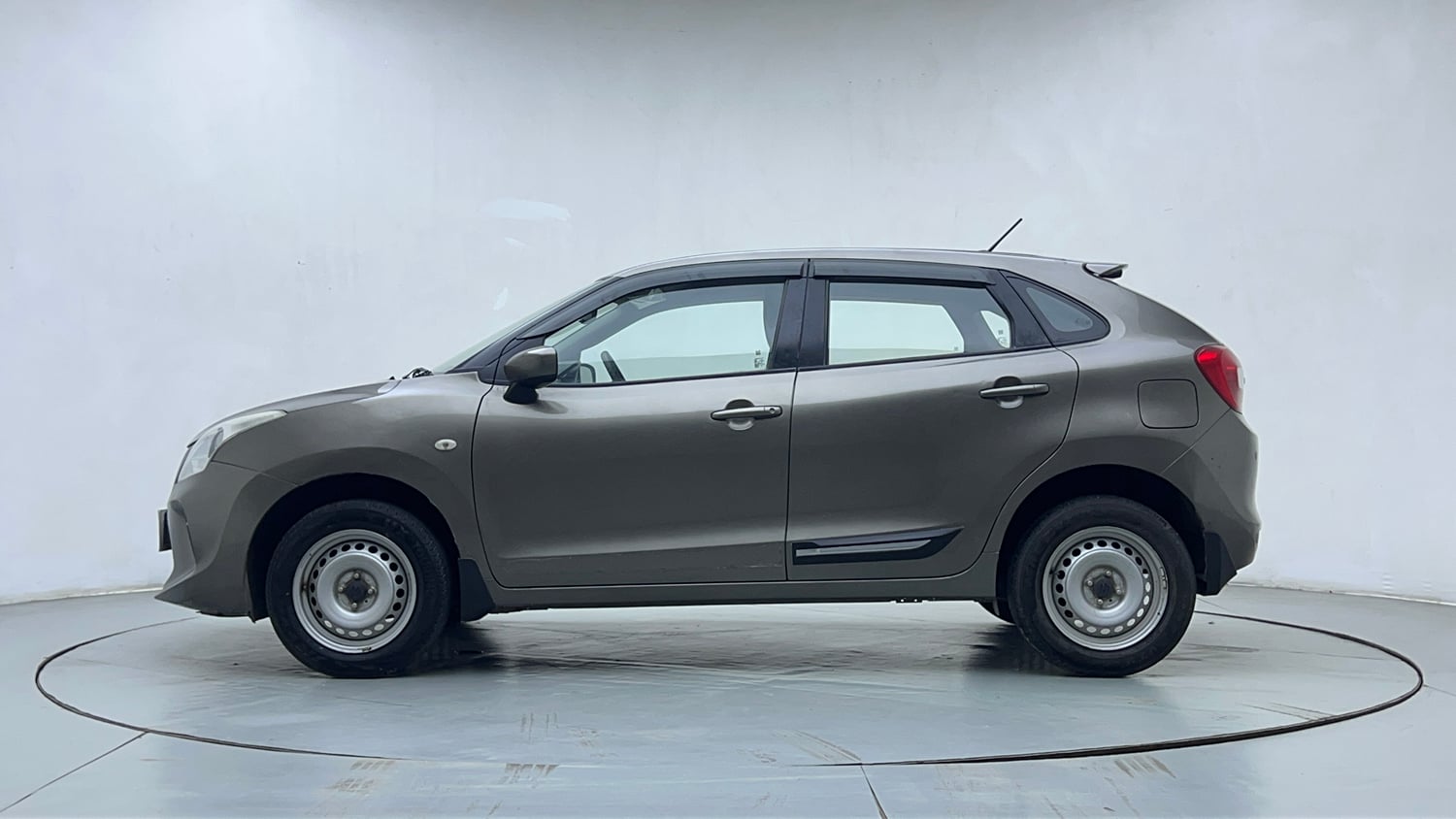 Used 2021 Maruti Suzuki Baleno Sigma Petrol Manual exterior LEFT SIDE VIEW