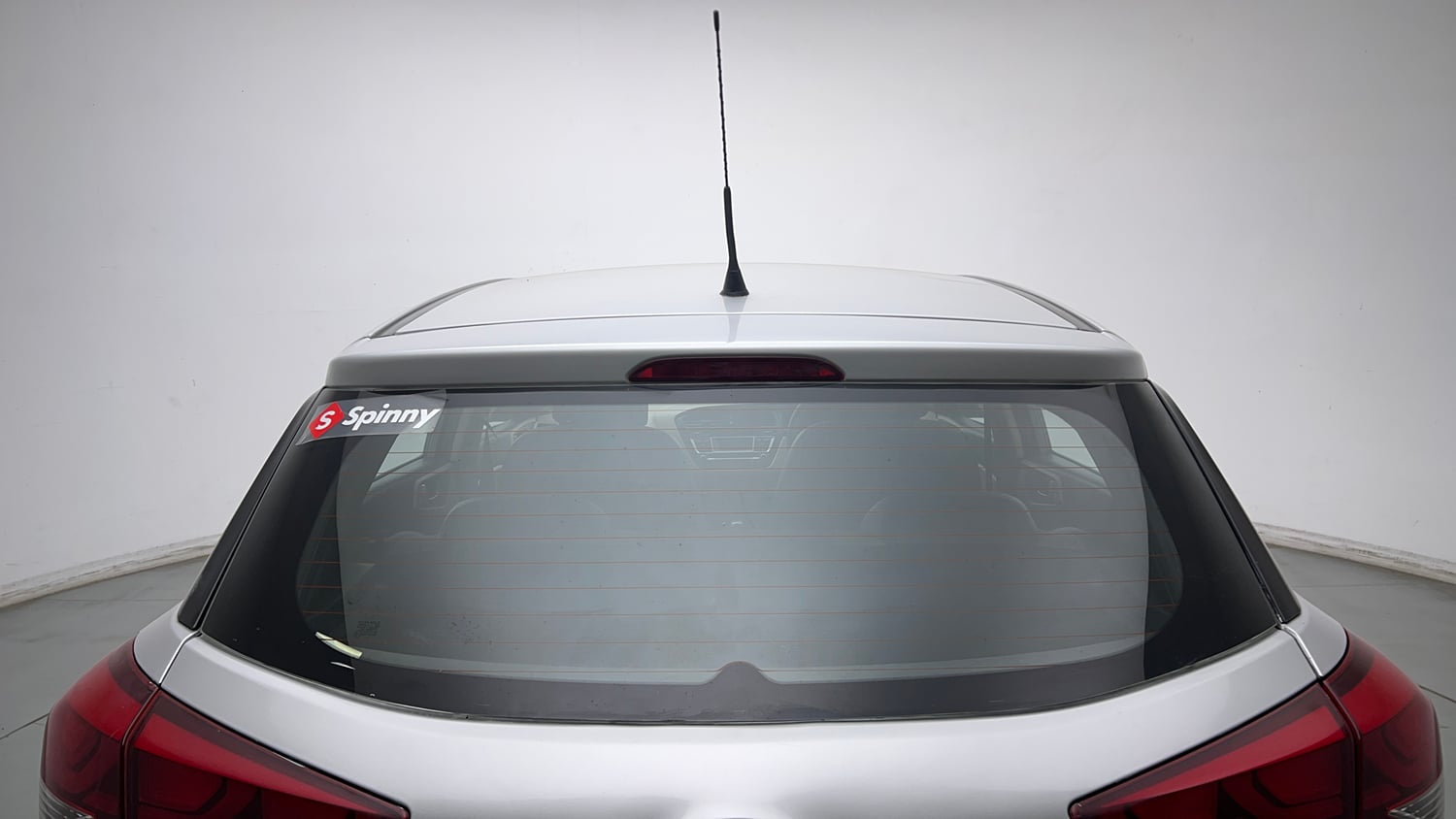 Used 2016 Hyundai Elite i20 Sportz 1.2 Petrol Manual exterior BACK WINDSHIELD VIEW