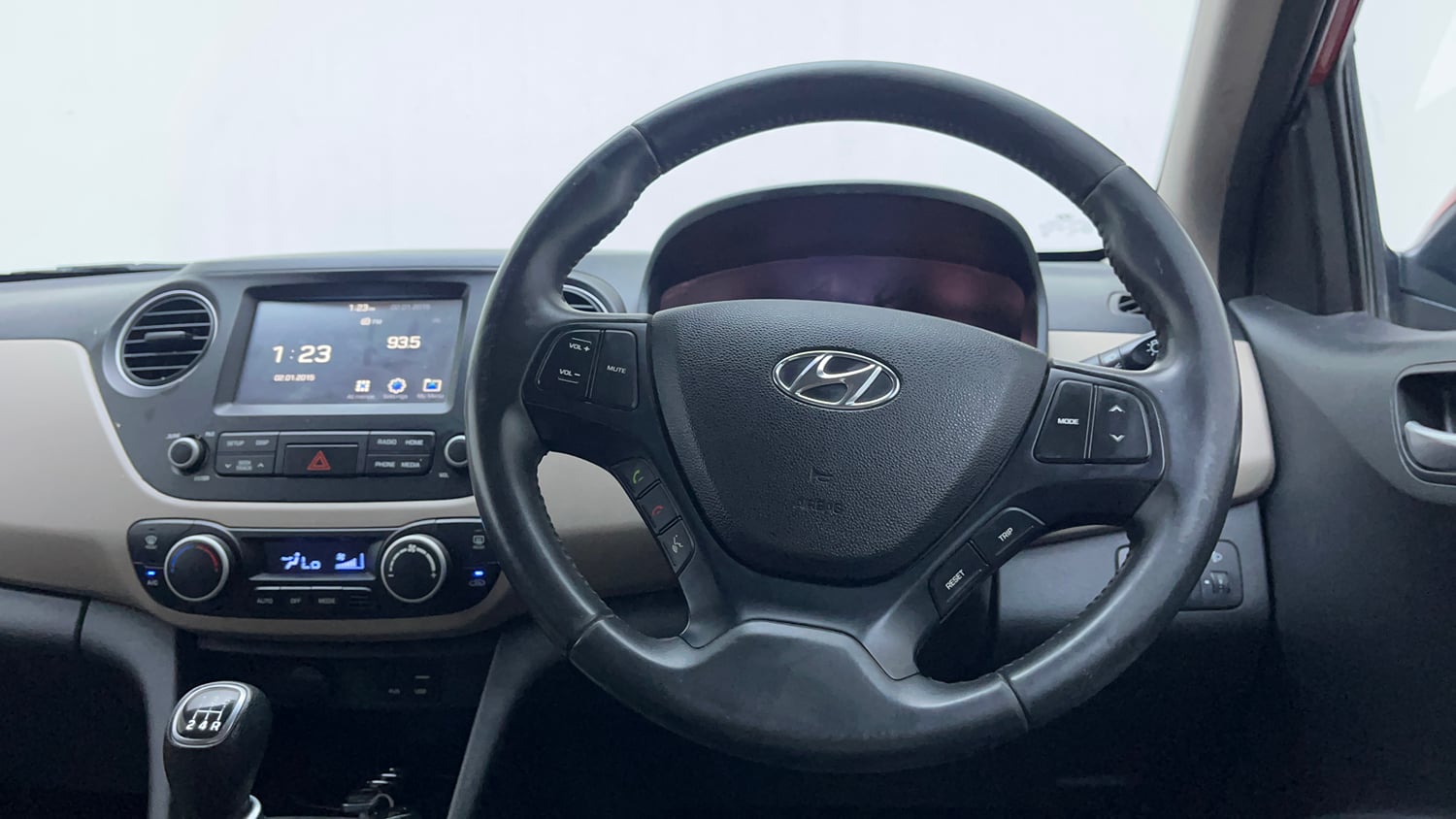 Used 2019 Hyundai Grand i10 Asta 1.2 Kappa VTVT Petrol Manual interior STEERING VIEW