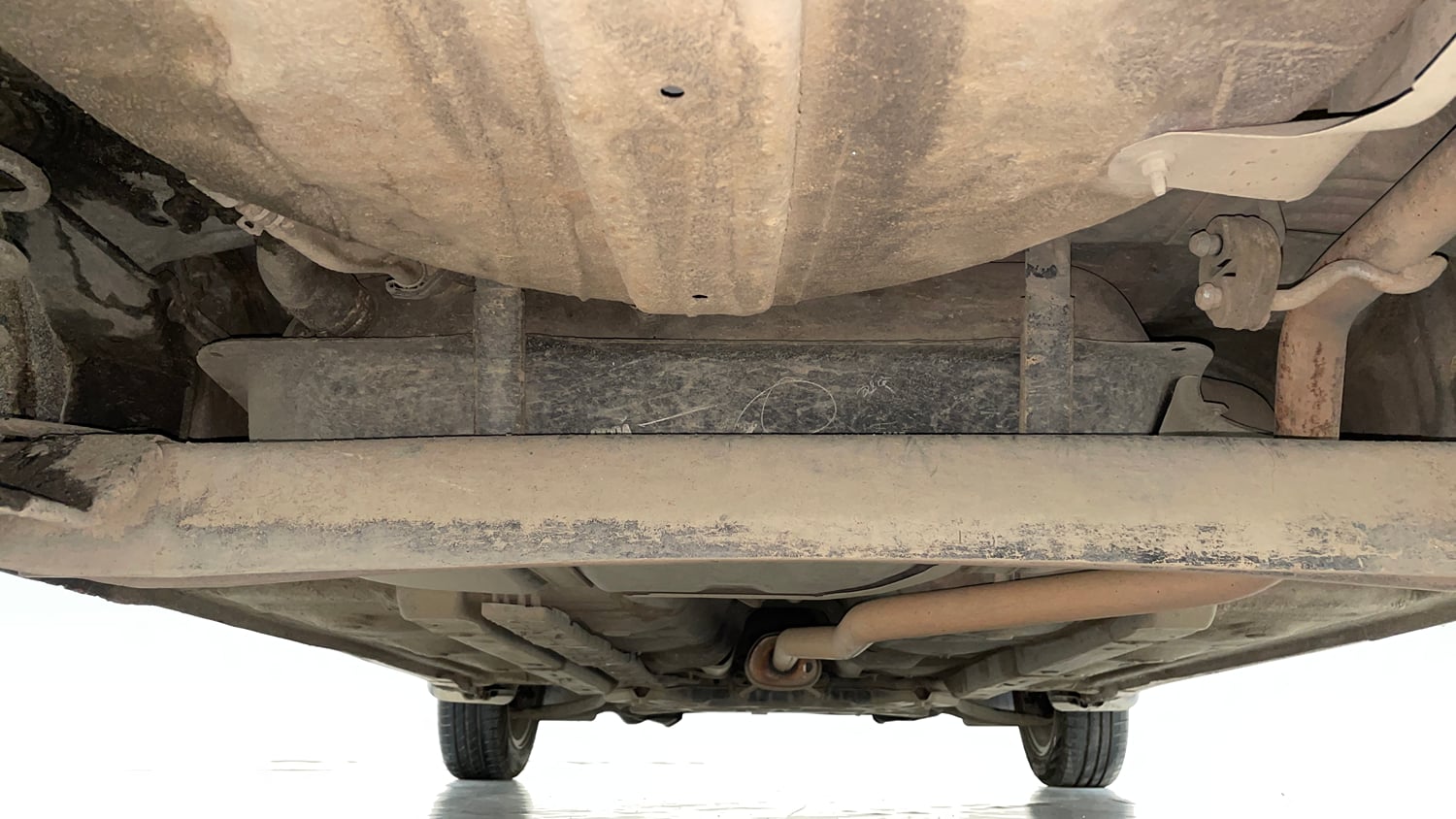 Used 2019 Hyundai Grand i10 Sportz 1.2 Kappa VTVT Petrol Manual extra REAR UNDERBODY VIEW (TAKEN FROM REAR)