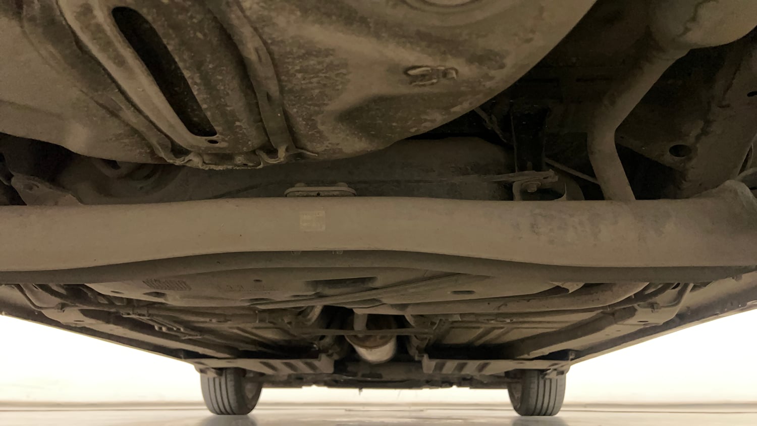 Used 2022 Maruti Suzuki Baleno Alpha AGS Petrol Automatic extra REAR UNDERBODY VIEW (TAKEN FROM REAR)