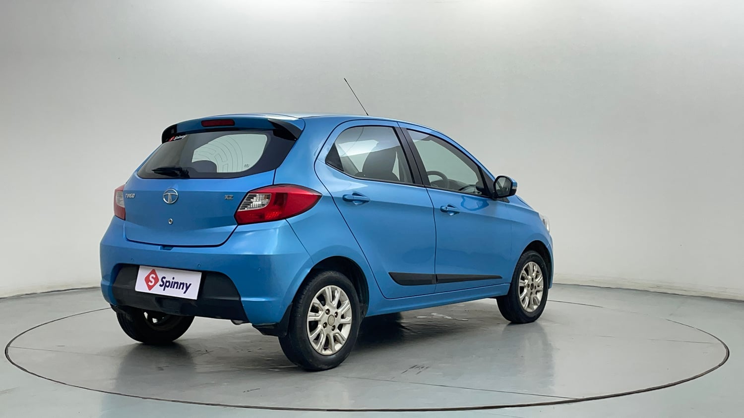 Used 2017 Tata Tiago Revotron XZ Petrol Manual exterior RIGHT REAR CORNER VIEW