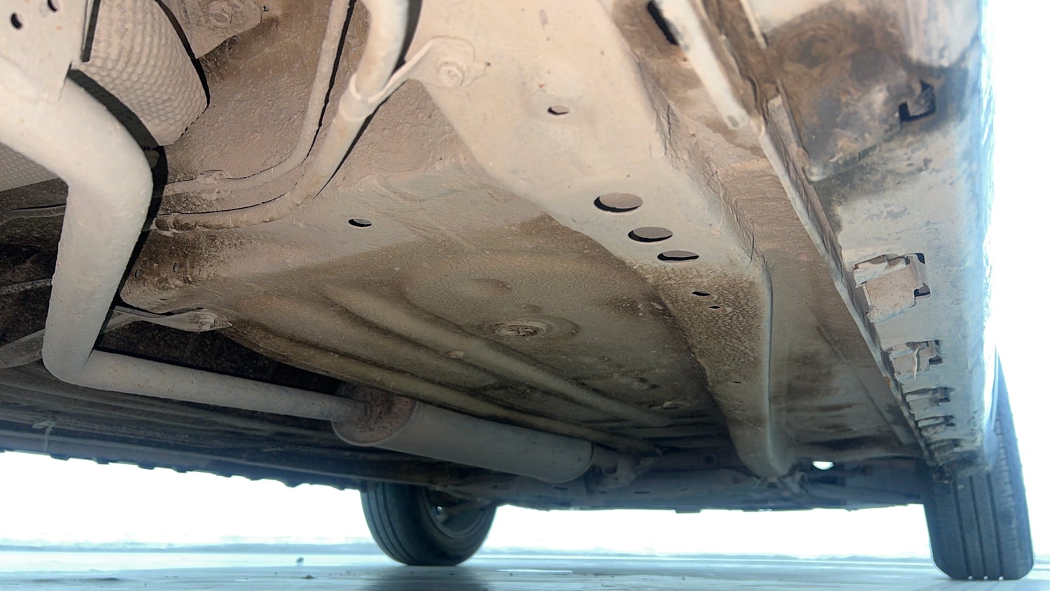 Used 2025 Maruti Suzuki Ignis Delta 1.2 AMT Petrol Automatic extra REAR RIGHT UNDERBODY VIEW