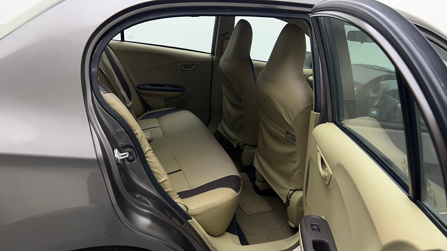Used 2013 Honda Amaze 1.2 S i-VTEC Petrol Manual interior RIGHT SIDE REAR DOOR CABIN VIEW