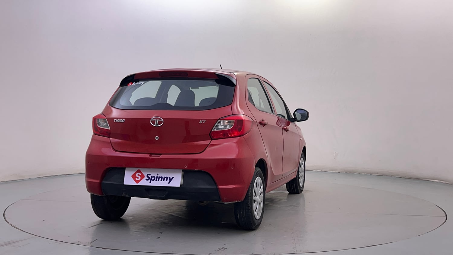 Used 2017 Tata Tiago Revotorq XT Diesel Manual exterior RIGHT REAR CORNER VIEW