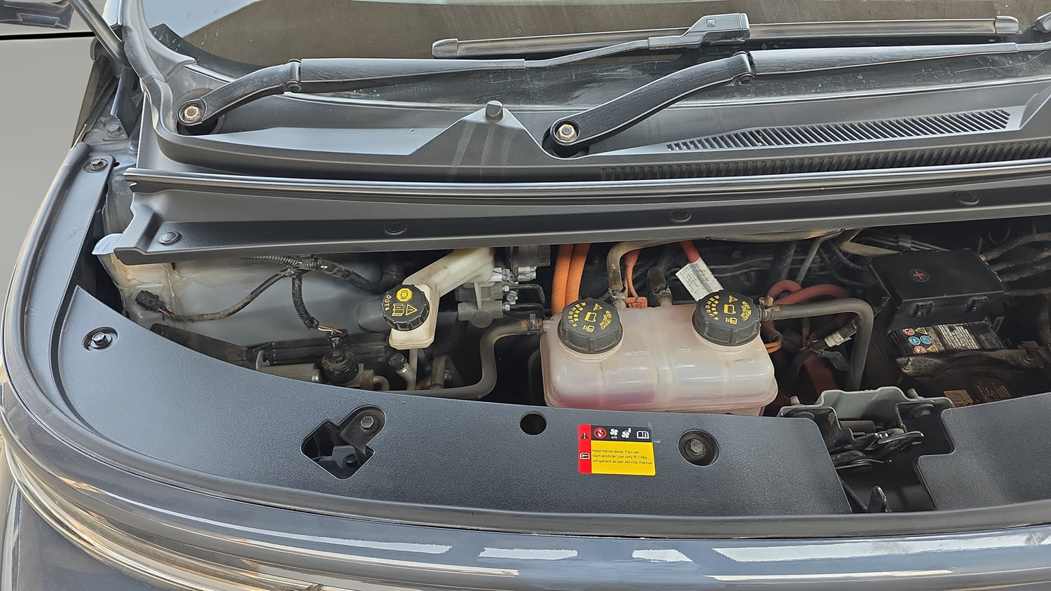 Used 2025 MG Motors Windsor EV Essence Pro Electric Automatic engine ENGINE RIGHT SIDE VIEW