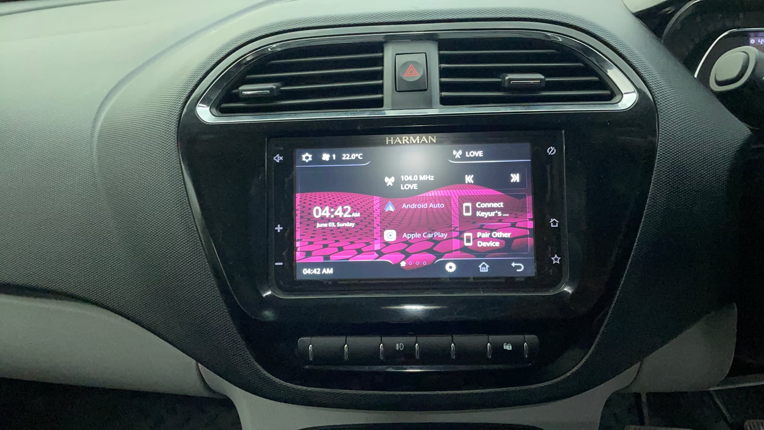 Used 2022 Tata Tiago XZA Plus Petrol Automatic interior MUSIC SYSTEM & AC CONTROL VIEW