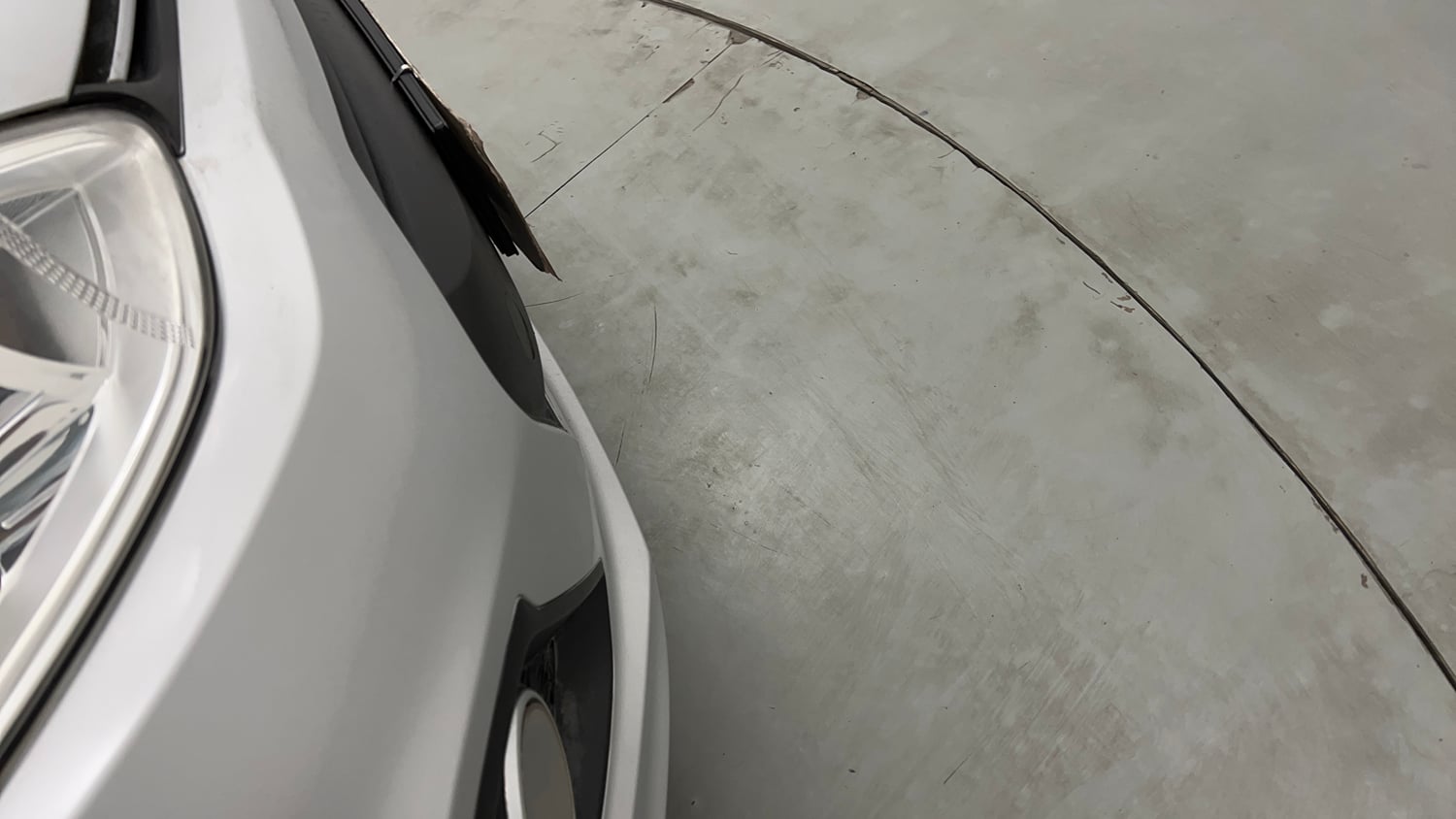 Used 2016 Hyundai Grand i10 Sportz 1.2 Kappa VTVT Petrol Manual dents MINOR SCRATCH