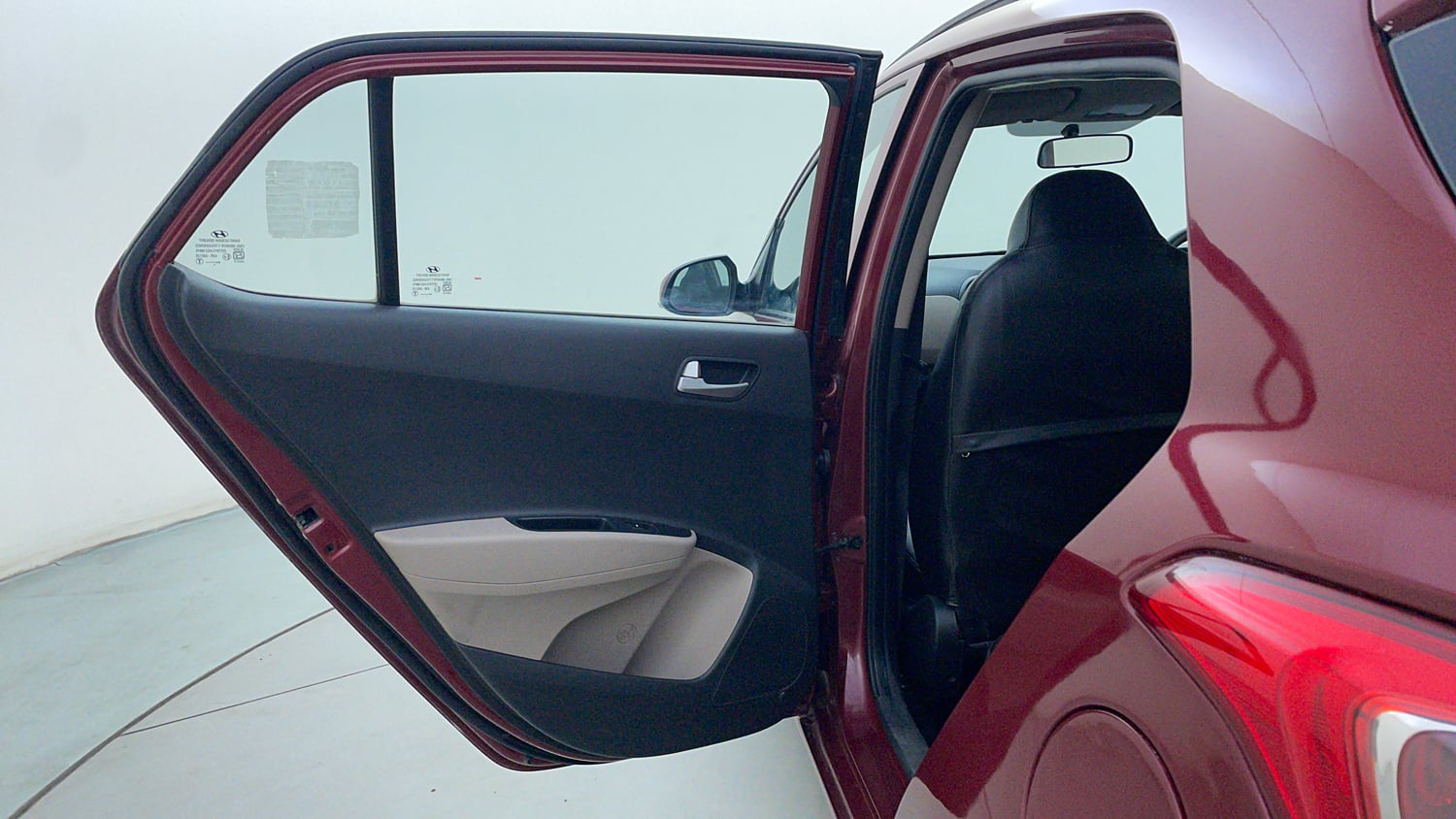 Used 2013 Hyundai Grand i10 Sportz 1.1 CRDi Diesel Manual interior LEFT REAR DOOR OPEN VIEW