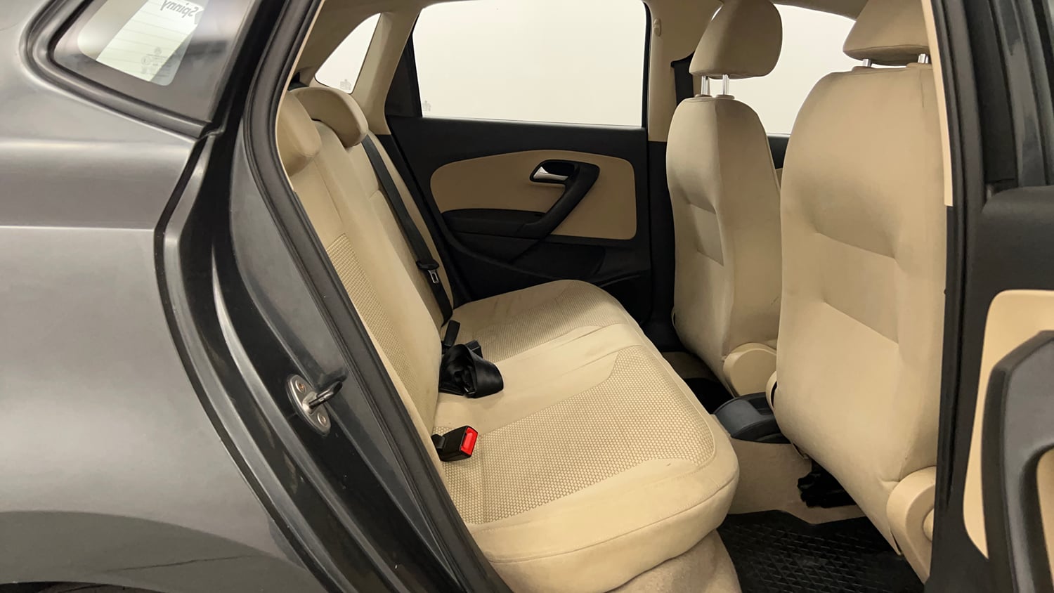 Used 2016 Volkswagen Polo Highline1.2L (P) Petrol Manual interior RIGHT SIDE REAR DOOR CABIN VIEW