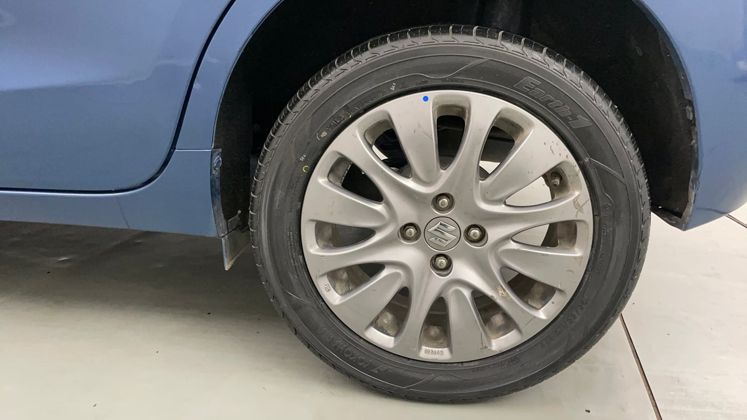Used 2018 Maruti Suzuki Baleno Alpha 1.2 AT Petrol Automatic tyres LEFT REAR TYRE RIM VIEW