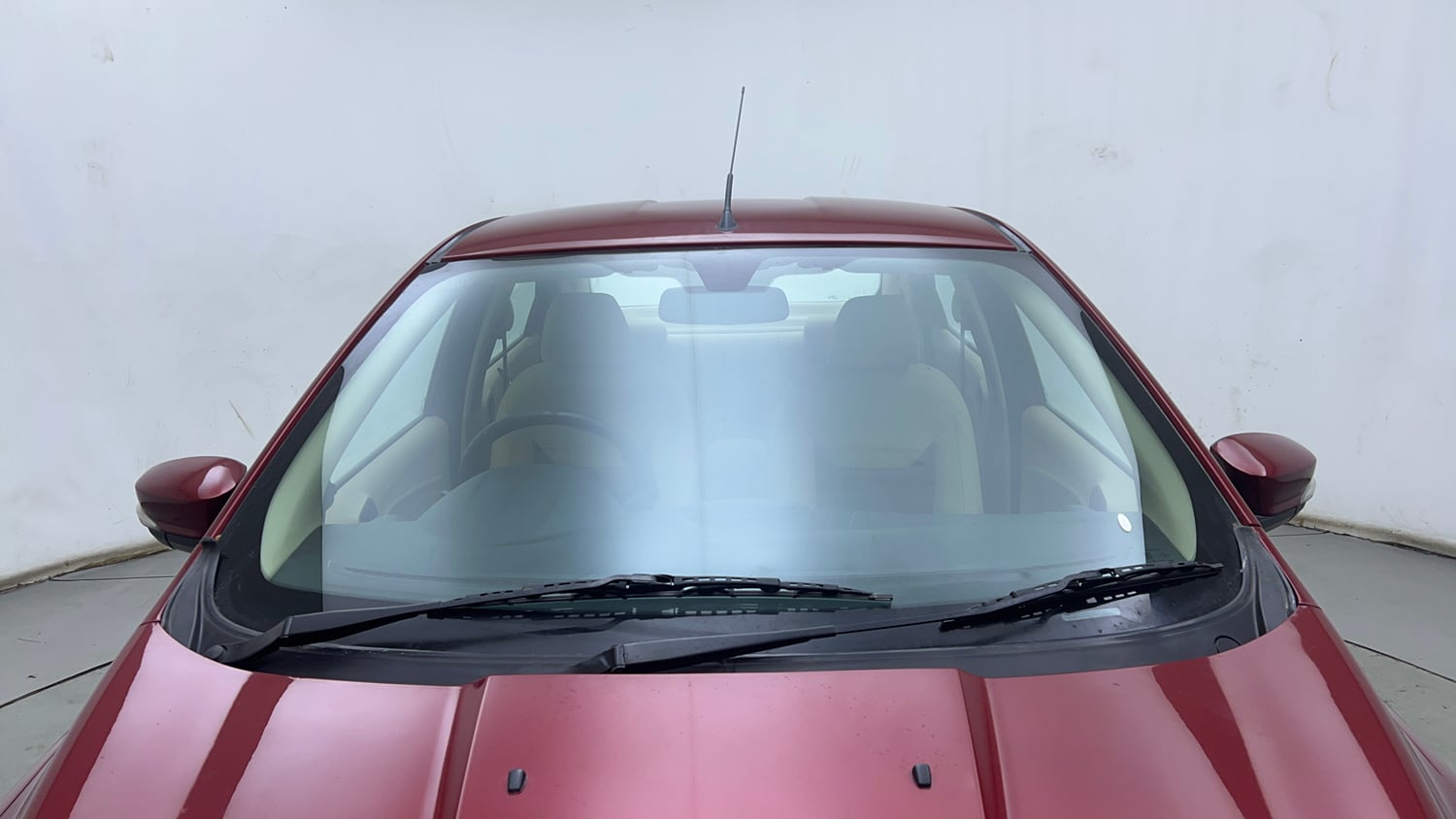 Used 2016 Ford Figo Aspire Titanium1.5 TDCi Diesel Manual exterior FRONT WINDSHIELD VIEW