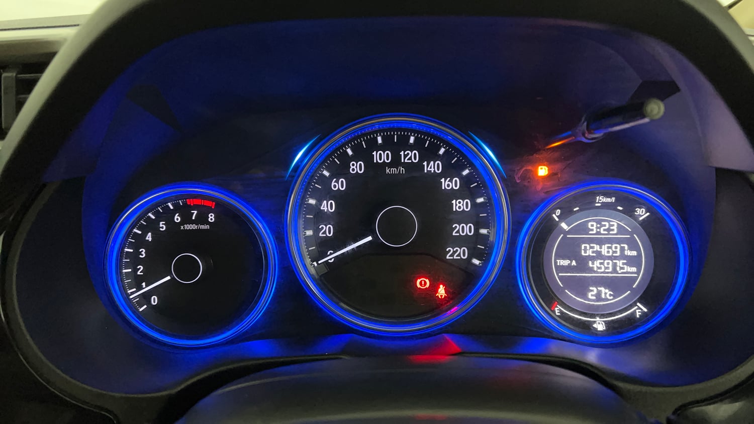 Used 2014 Honda City VX Petrol Manual interior CLUSTERMETER VIEW