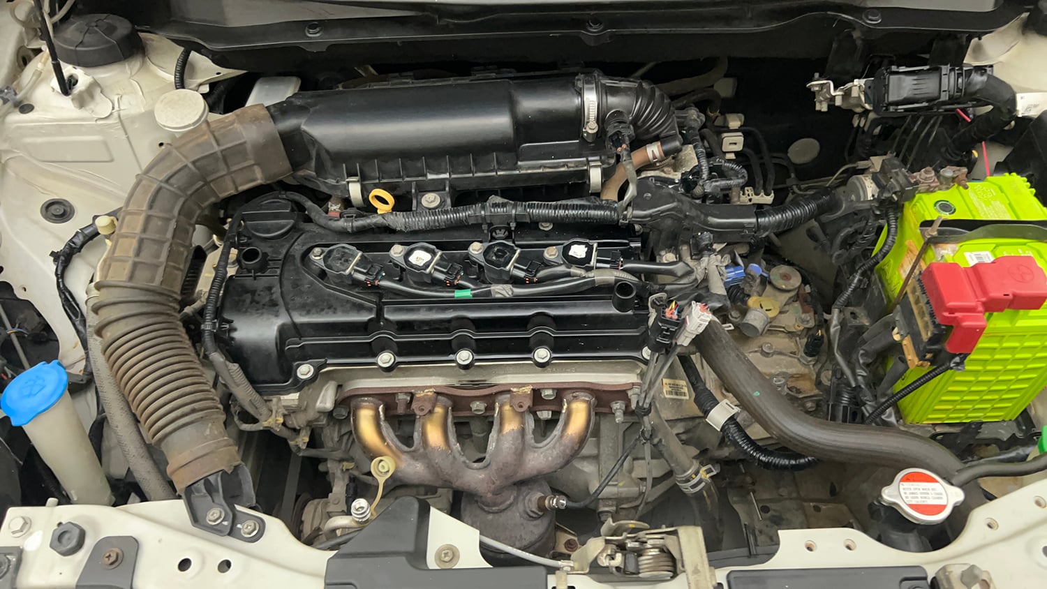 Used 2018 Maruti Suzuki Dzire VXi Petrol Manual engine ENGINE RIGHT SIDE VIEW