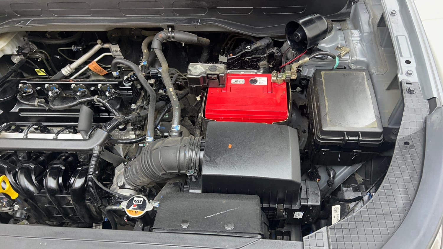 Used 2024 Hyundai Venue E 1.2 Petrol Petrol Manual engine ENGINE LEFT SIDE VIEW