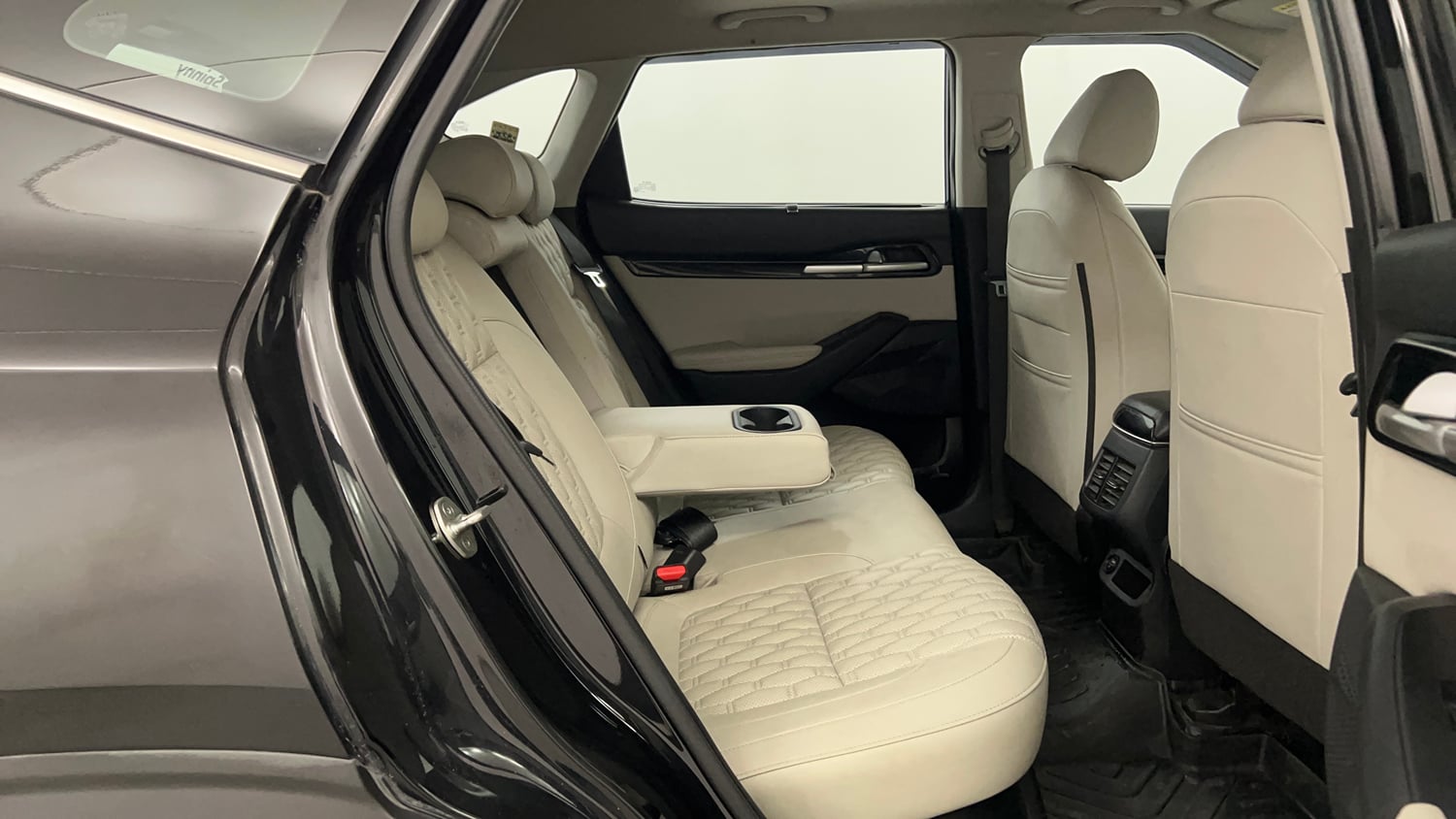Used 2022 Kia Seltos HTX 1.5 Petrol Manual interior RIGHT SIDE REAR DOOR CABIN VIEW