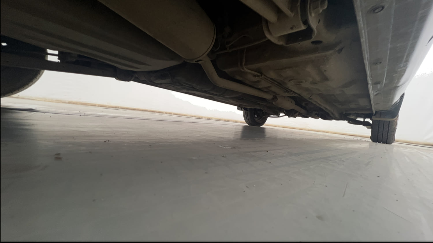 Used 2015 Maruti Suzuki Alto 800 Lxi Petrol Manual extra REAR RIGHT UNDERBODY VIEW