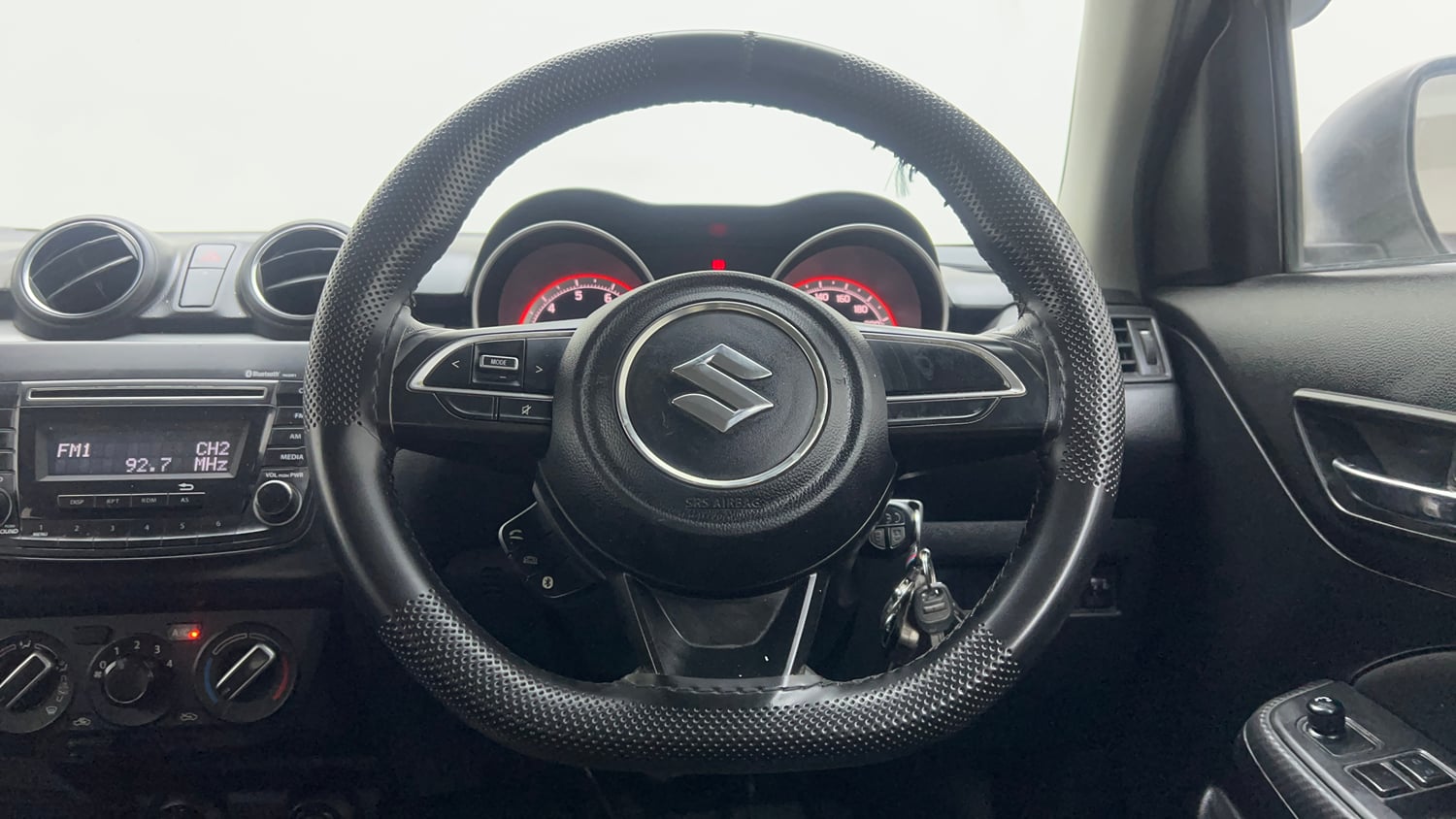 Used 2018 Maruti Suzuki Swift VXi Petrol Manual interior STEERING VIEW