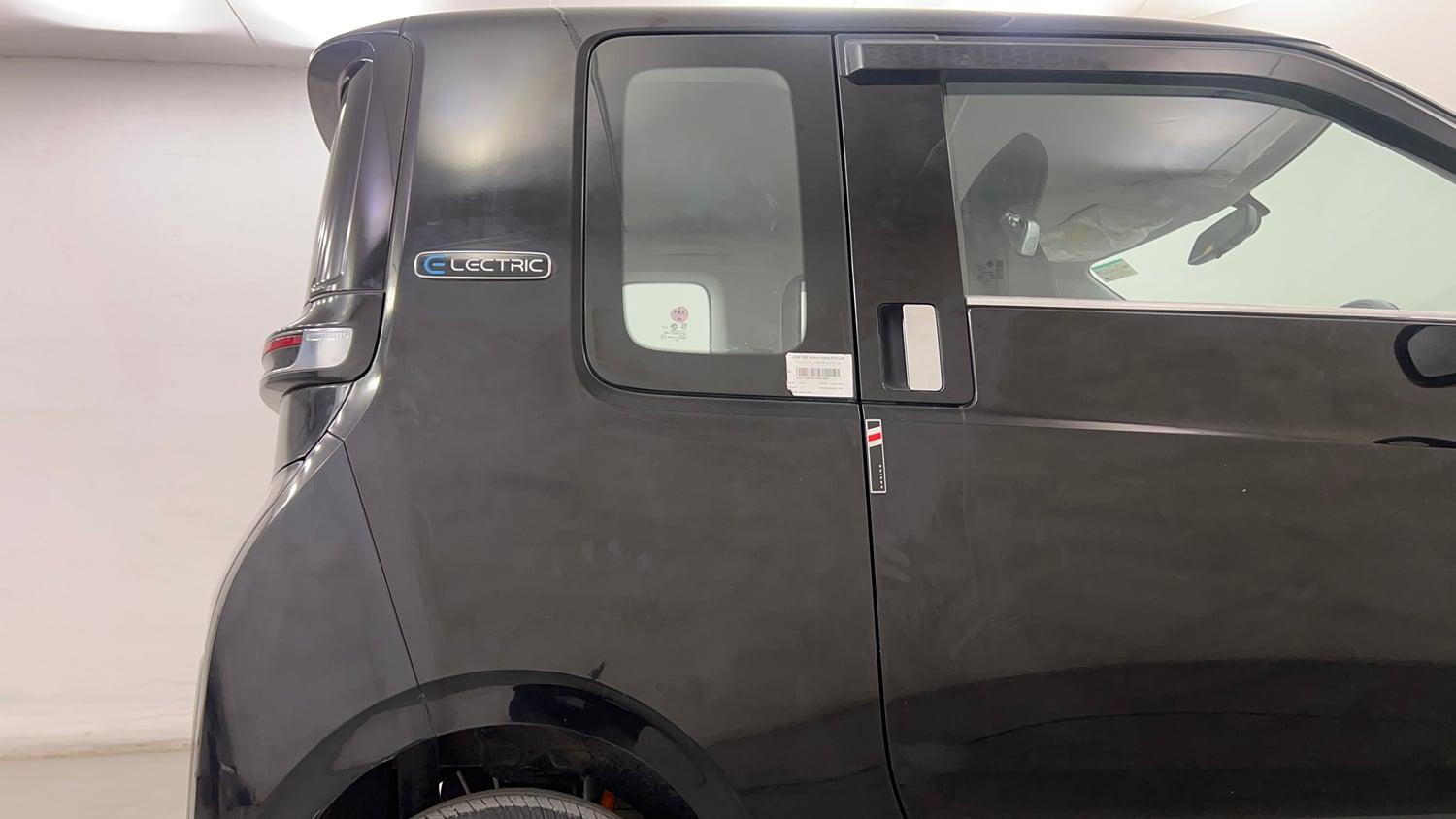 Used 2024 MG Motors Comet EV Excite Electric Automatic interior RIGHT SIDE REAR DOOR CABIN VIEW